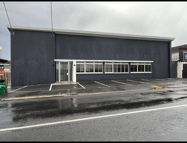 INDUSTRIAL PROPERTY TO RENT IN PAARDEN EILAND